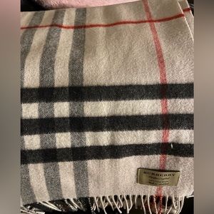 Burberry scarf